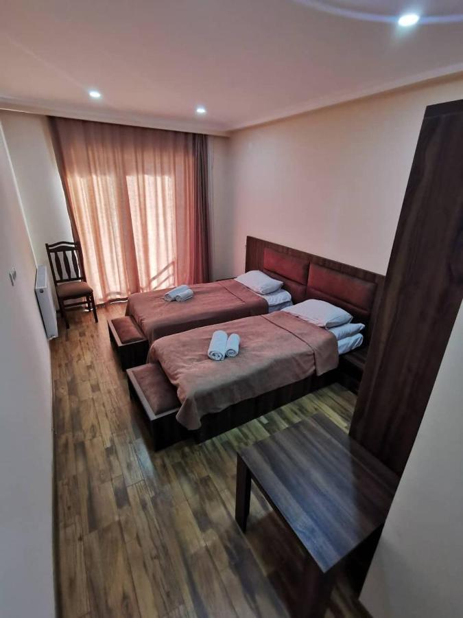 Hotel Ramaz Paliani Mestia Exteriör bild